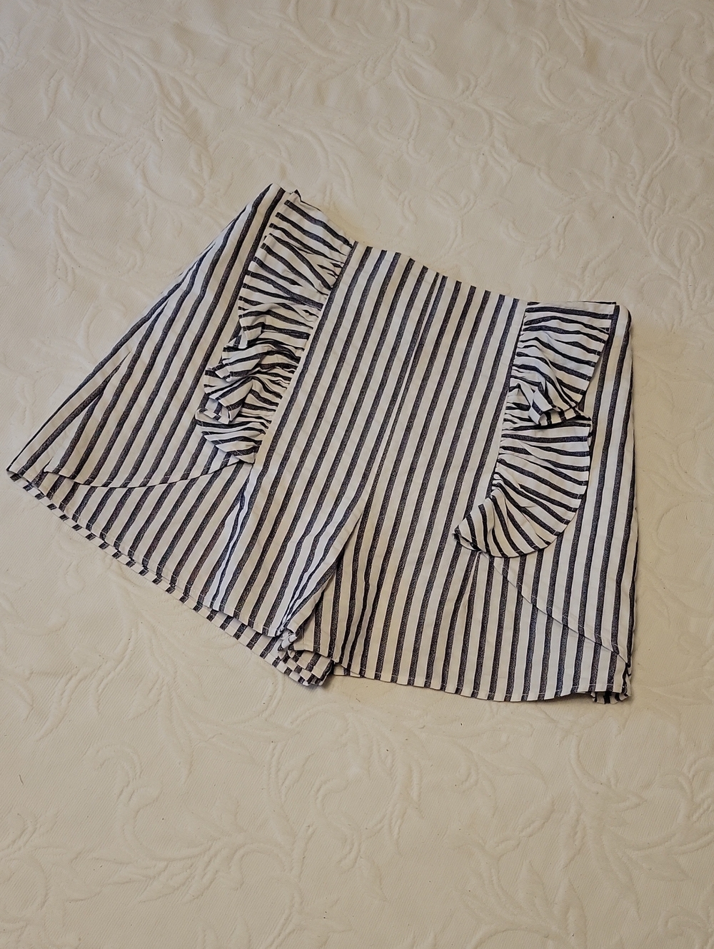 Zara Black & White Striped Ruffle-Detail Shorts